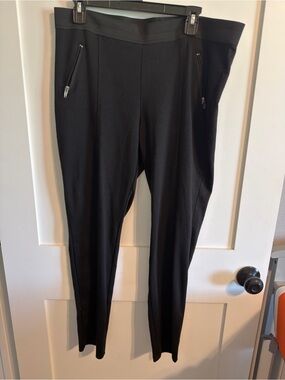 No Boundaries Black Slim Leggings with Zip Pockets